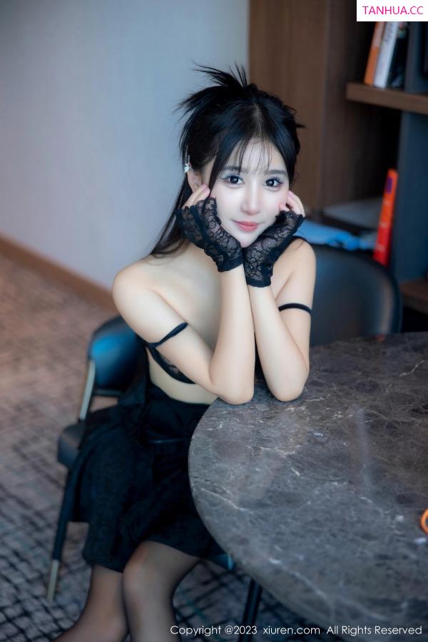 小果冻儿jelly  [XiuRen]高清写真图 2023.04.03 No.6516 小果冻儿 黑丝美腿第29张图片